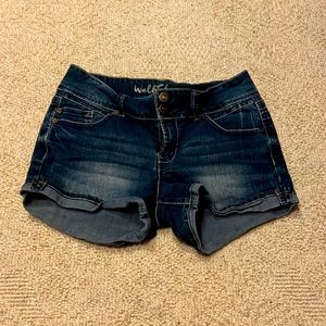 Size 9 denim jean shorts